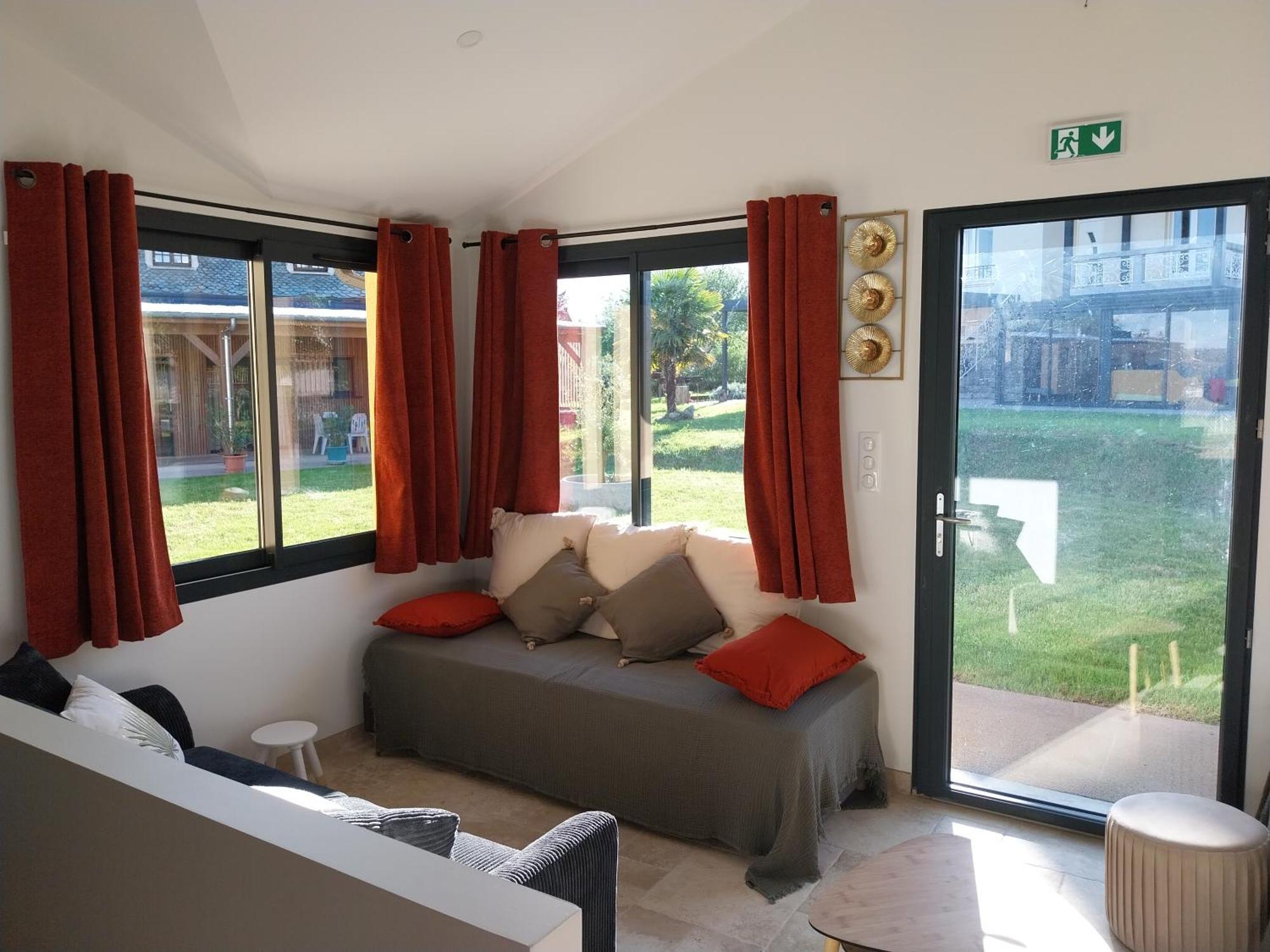 Logis Hotel Restaurant Cruzel Maurs Esterno foto